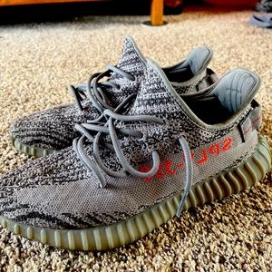 Yeezy boost 350 v2 beluga